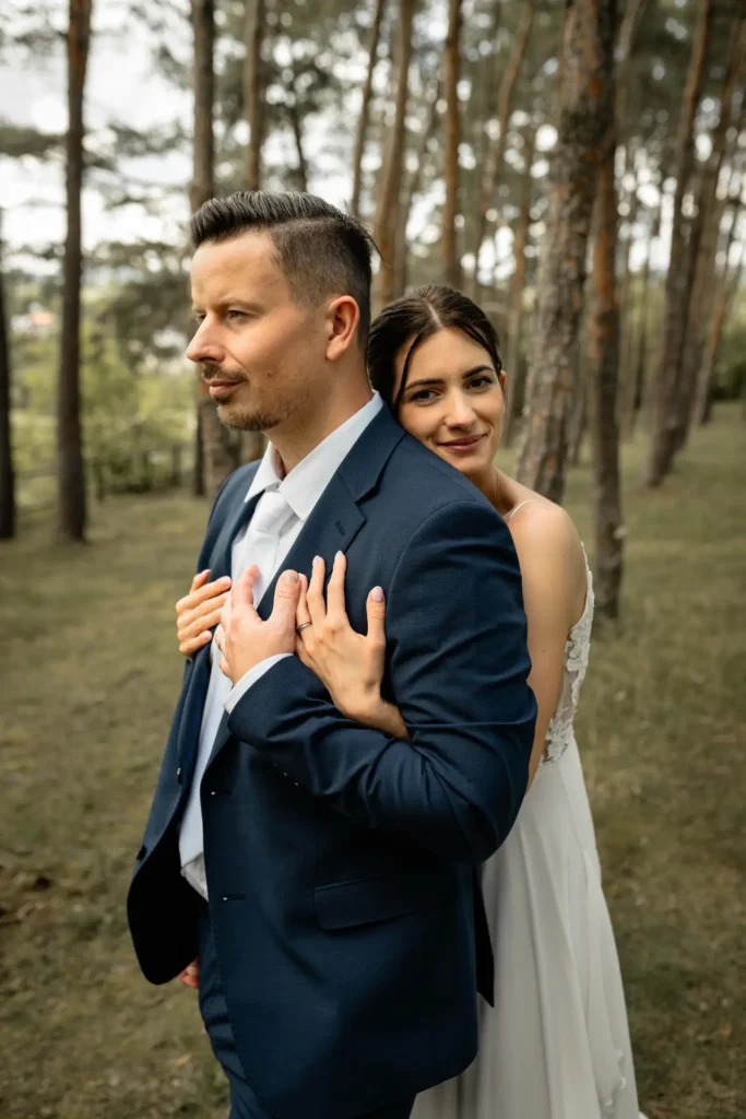 Přirozené svatební focení v lese a okolí