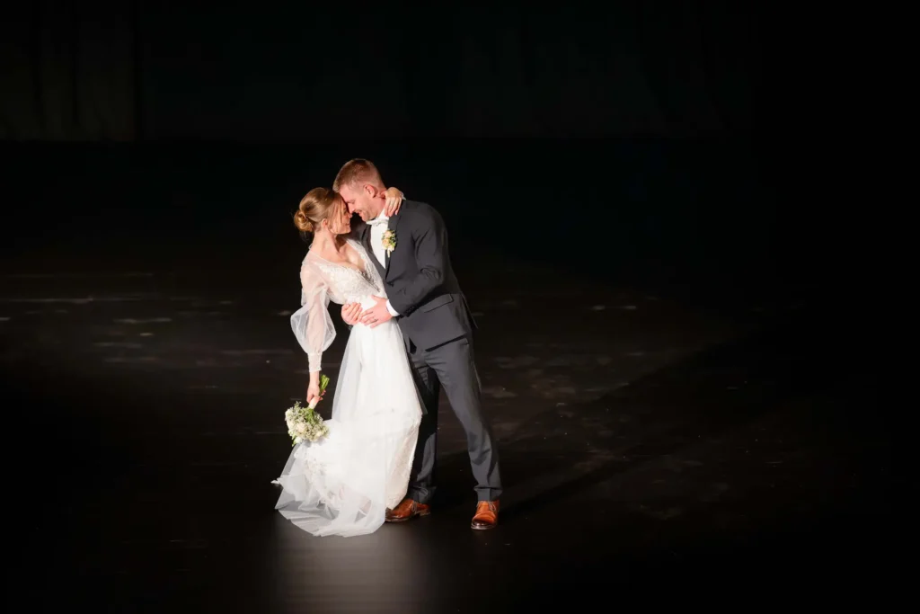 svatební focení v Prostějovském Národním divadle