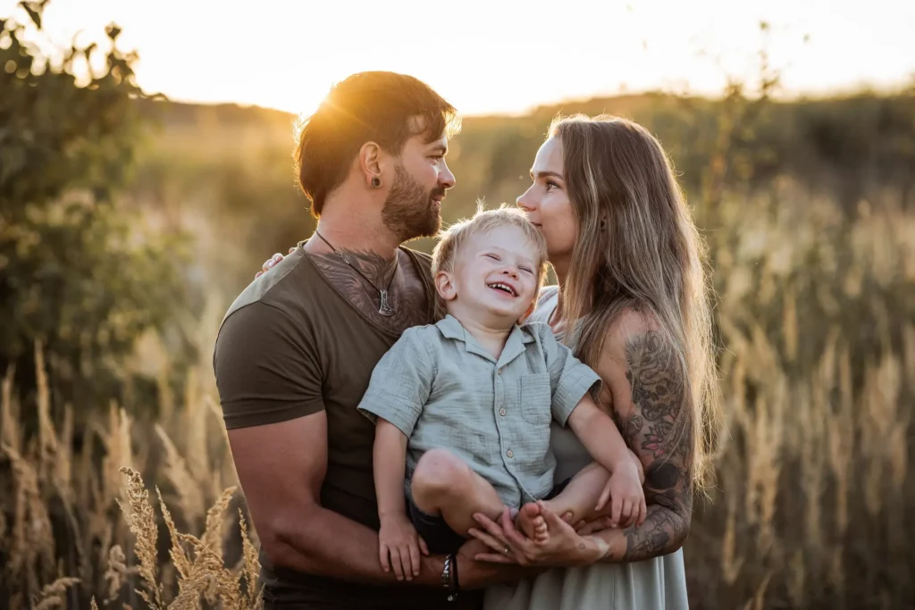 Společné rodinné focení při západu slunce Milan Samochin