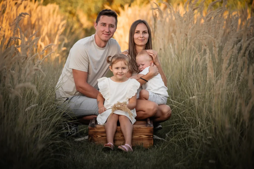 Rodinné focení – rodina při západu slunce, Olomouc