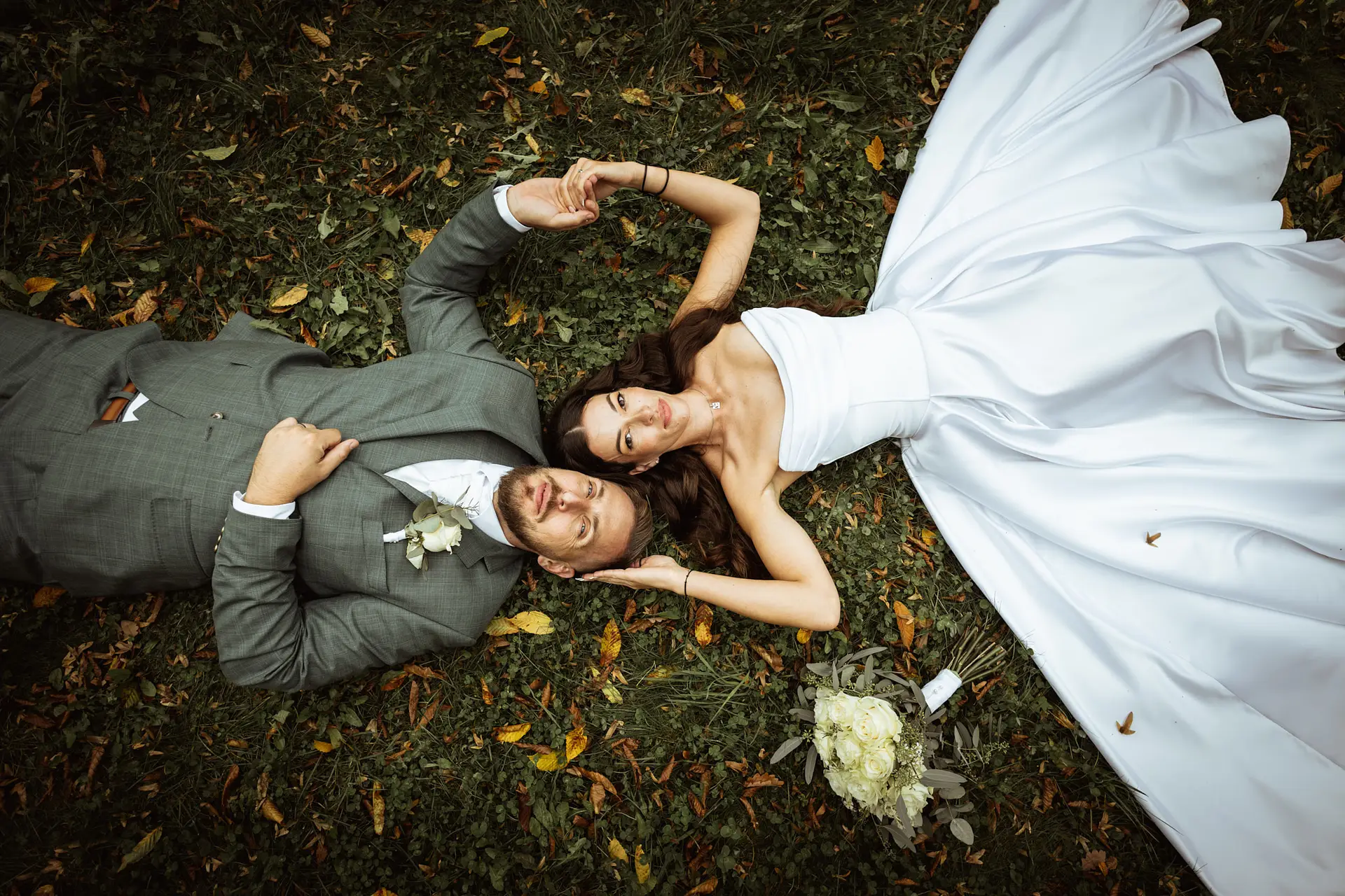 svatebni-portret nevěsty-svatebni-fotogra-Olomouc-Milan-samochin